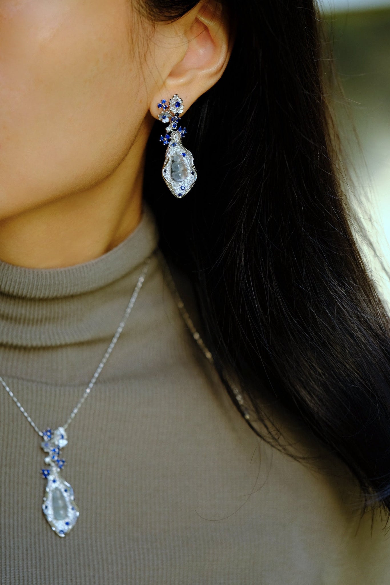 Nuits D'été | Jade & Diamond & Sapphire & Mother of Pearl Earrings in 18K White Gold